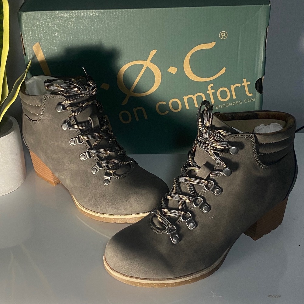b.o.c. Alder Light‎ Grey Nubuck PU Lace Up Ankle Boots BC0017228 Womens 7M